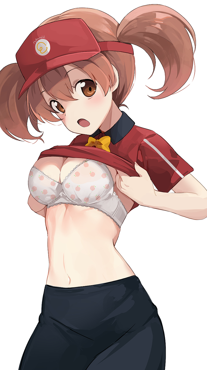 This is a pixiv picture whose title is 佐々木千穂.