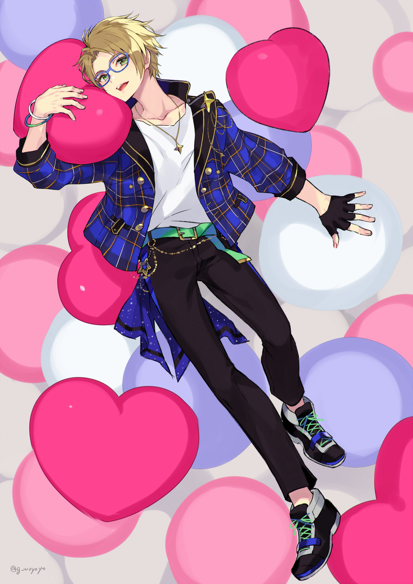 This is a pixiv picture whose title is Happy Birthday.