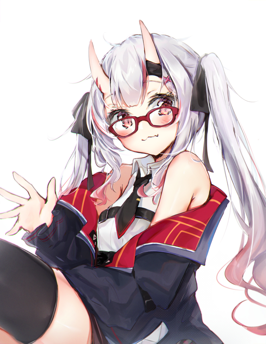 This is a pixiv picture whose title is 百鬼あやめ👓.