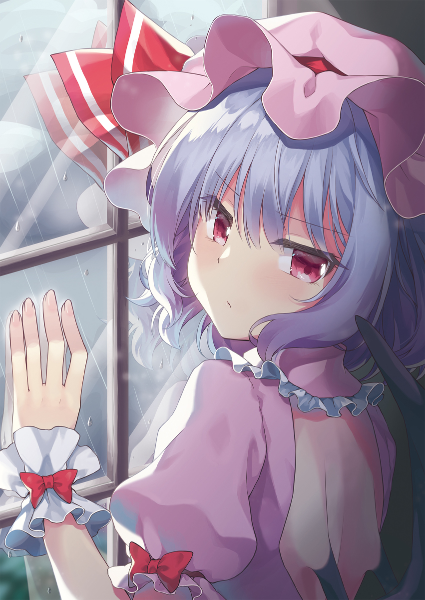This is a pixiv picture whose title is 雨の日はご機嫌ナナメ.