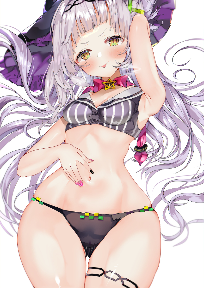 This is a pixiv picture whose title is 煽りメスガキへそみせ.