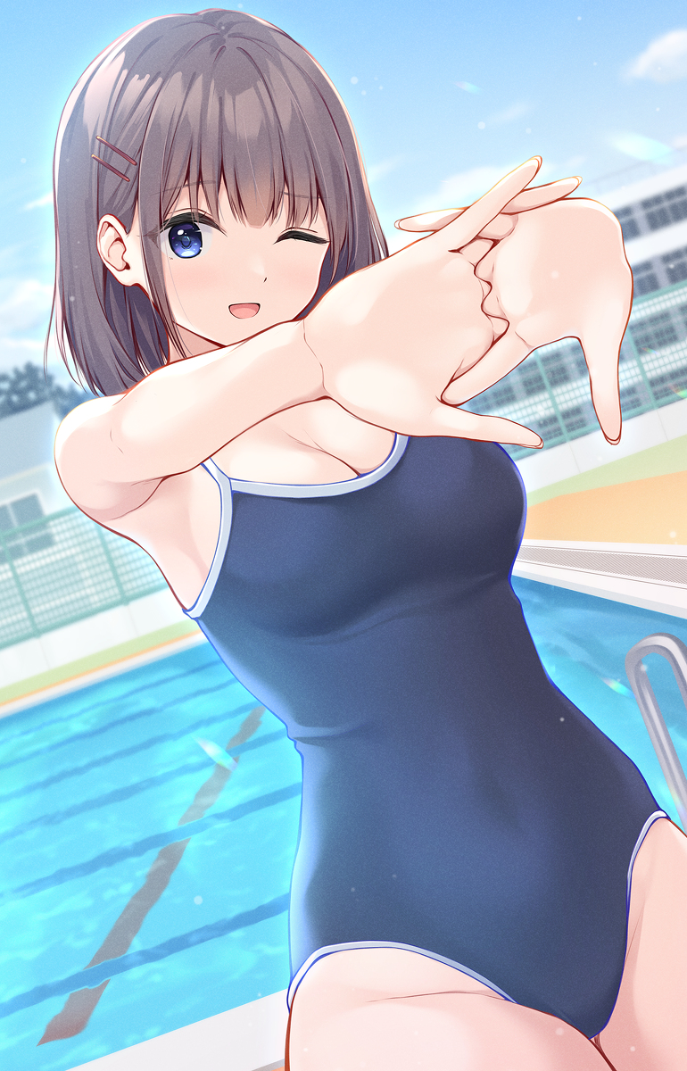 This is a pixiv picture whose title is スク水.