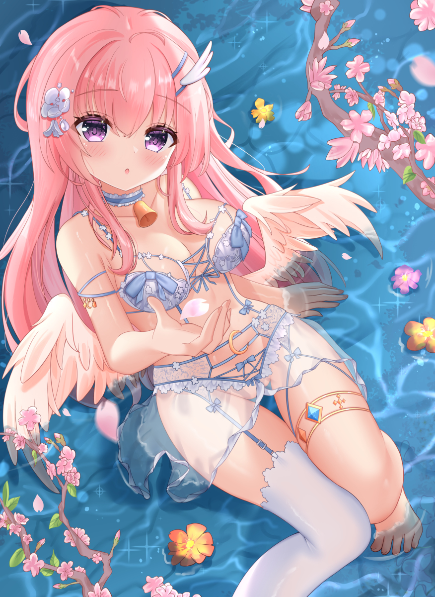 This is a pixiv picture whose title is 一番落ち着く場所.