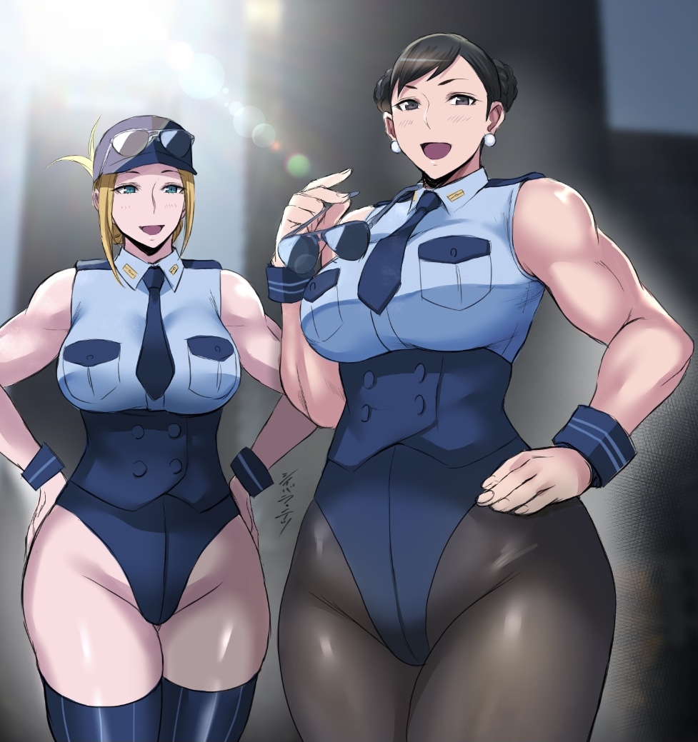This is a pixiv picture whose title is ルシア巡査と春麗巡査部長.