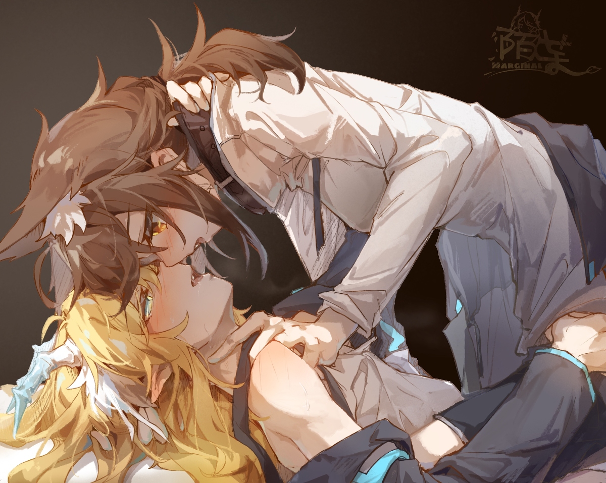 This is a pixiv picture whose title is 你想我露出什么样的表情，枫姐.