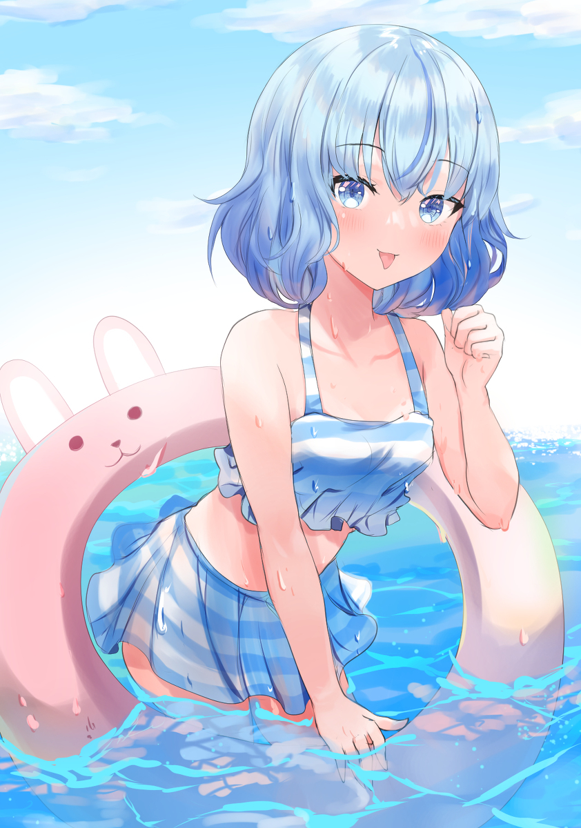 This is a pixiv picture whose title is 女の子水着チャレンジ鳴海くん.