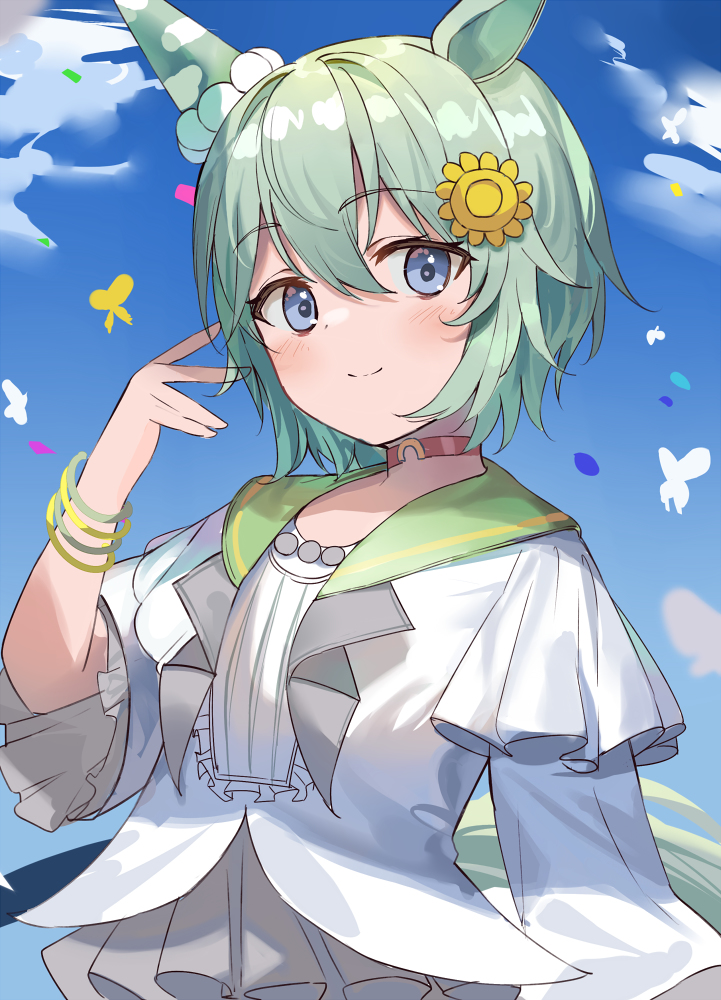 This is a pixiv picture whose title is 青雲.
