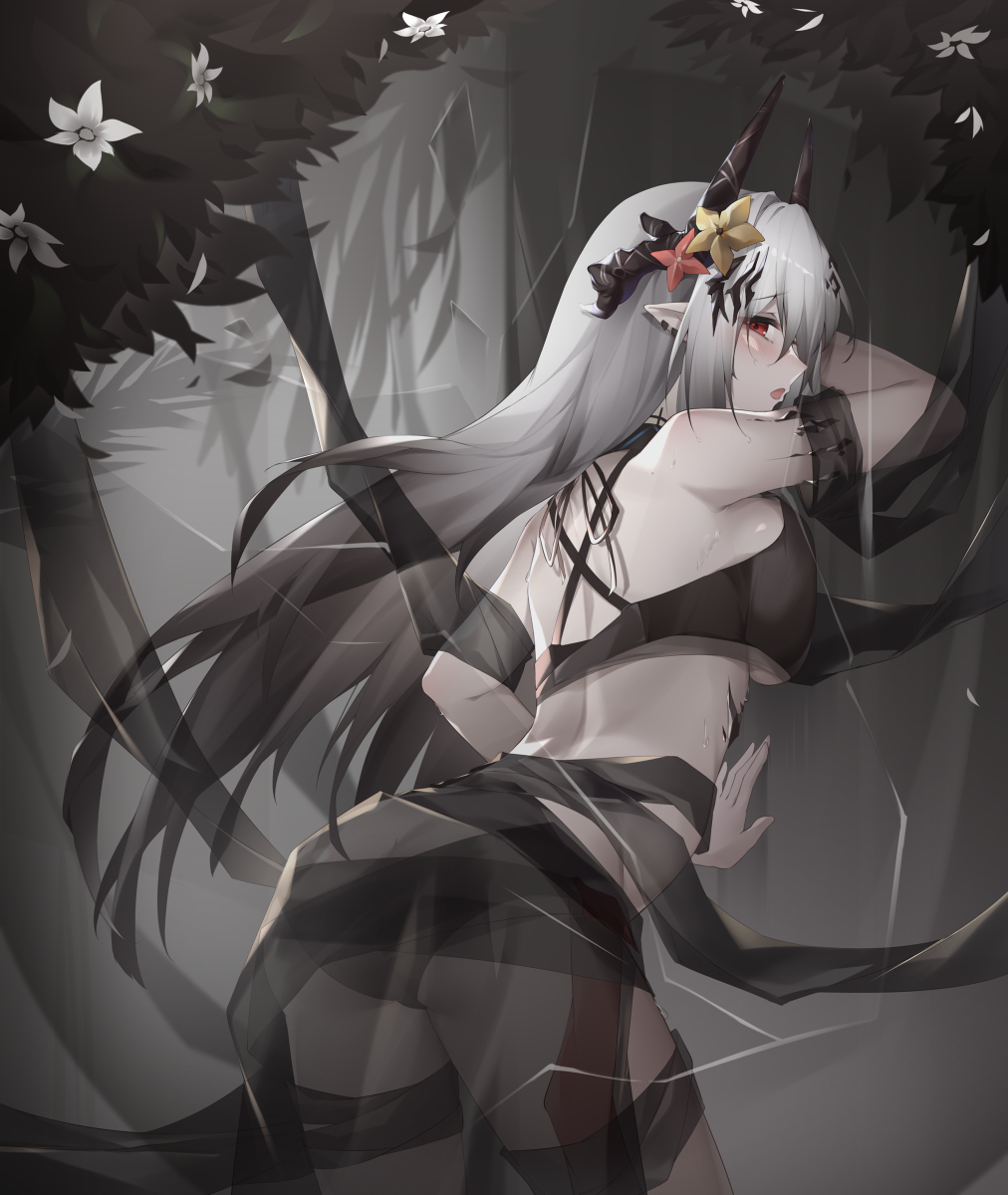 This is a pixiv picture whose title is 泥岩.
