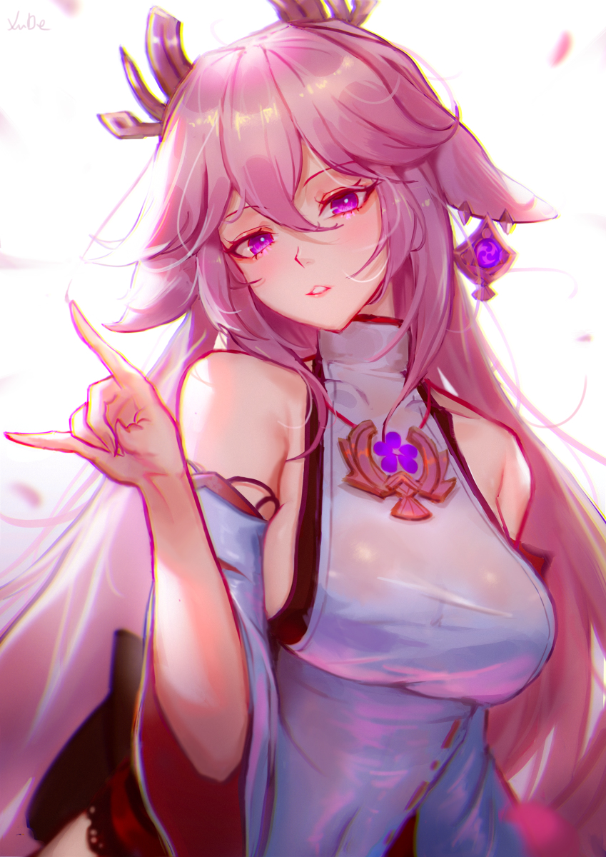 This is a pixiv picture whose title is 八重神子.