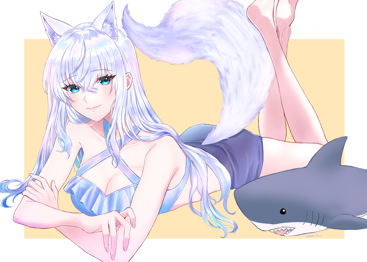 This is a pixiv picture whose title is 夏は水着とサメ！.