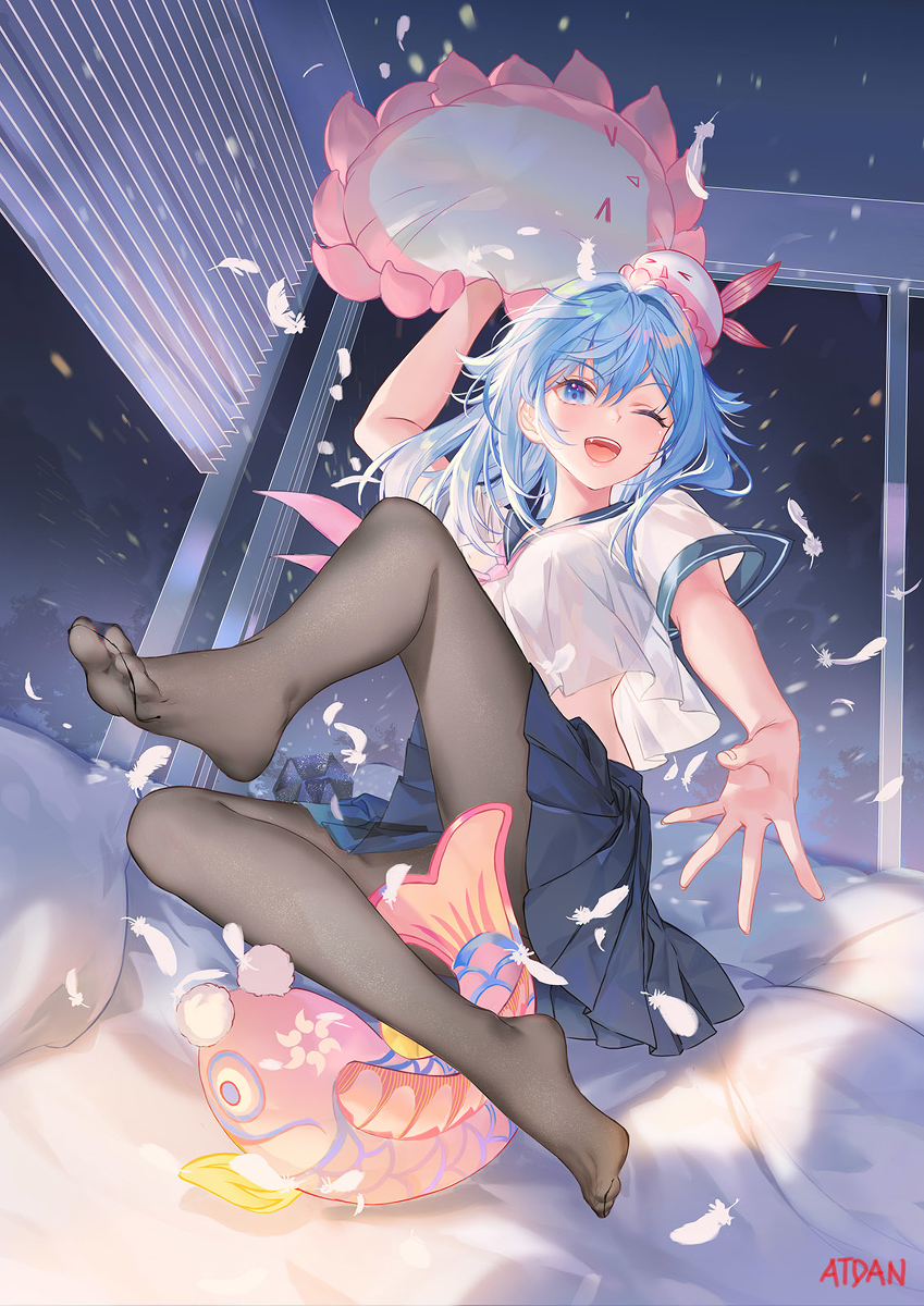 This is a pixiv picture whose title is Pillow Fight.