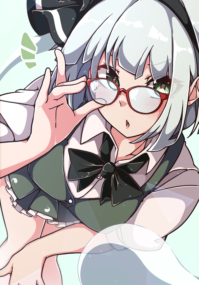 This is a pixiv picture whose title is 眼鏡妖夢ちゃん.