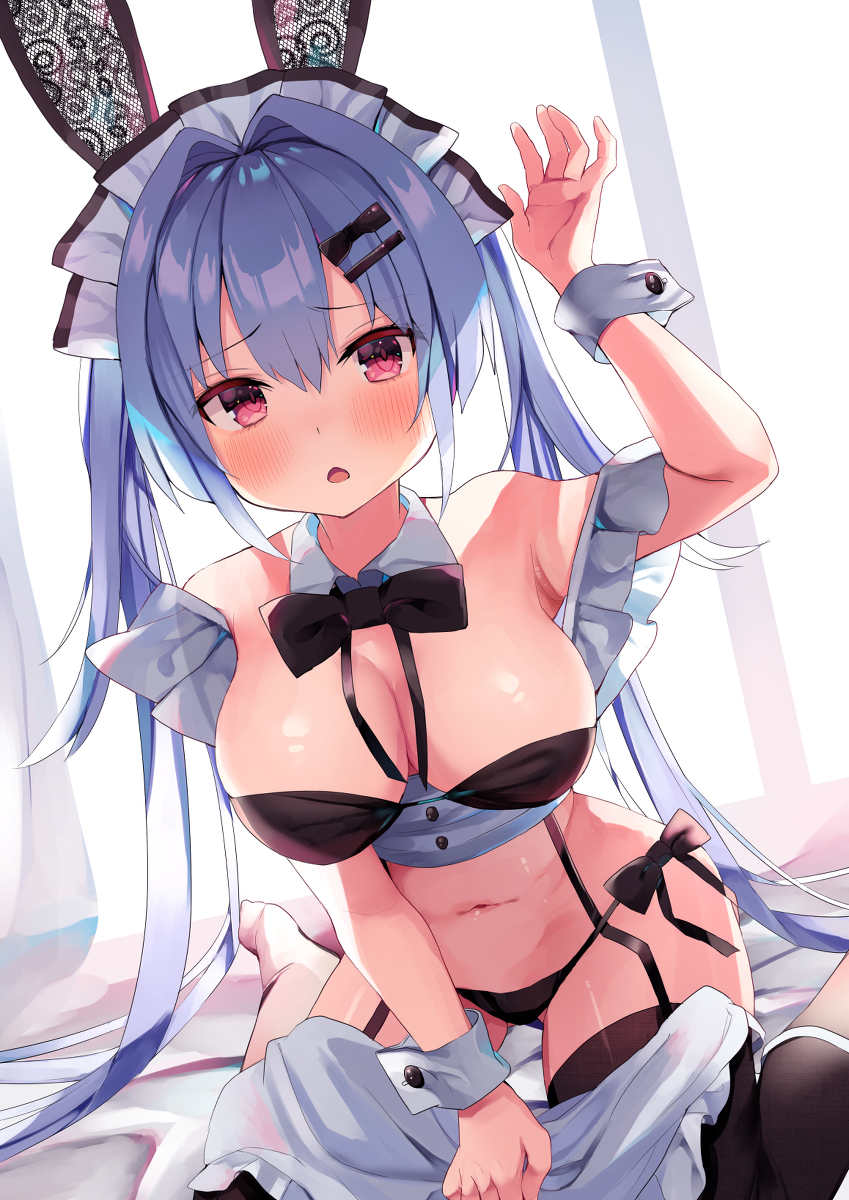This is a pixiv picture whose title is メイドバニー.