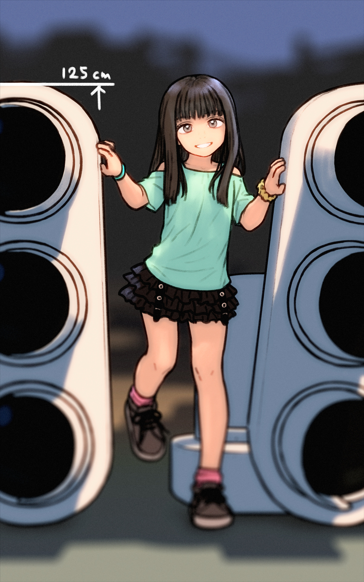This is a pixiv picture whose title is 信号機って近くで見ると大きいよね....