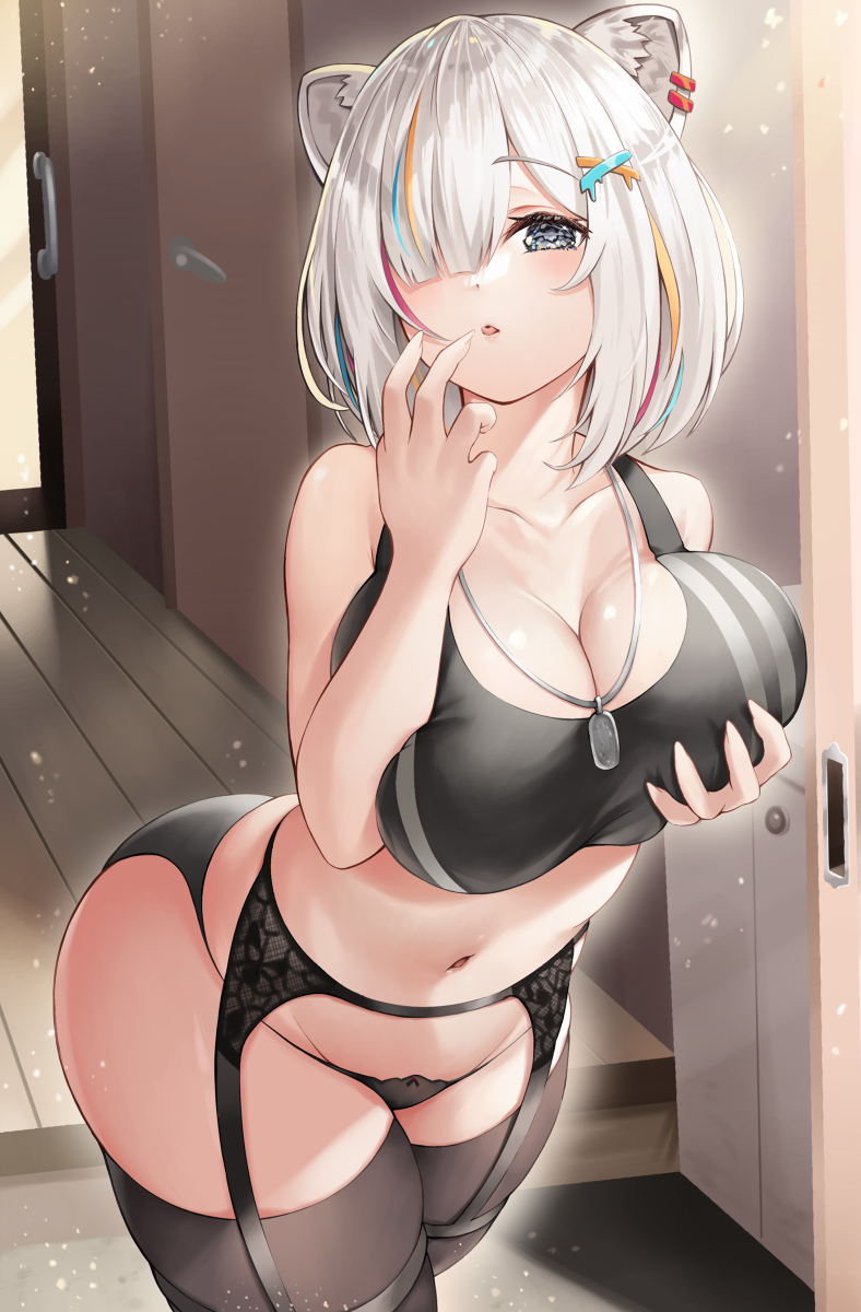 This is a pixiv picture whose title is 獅白ぼたん.