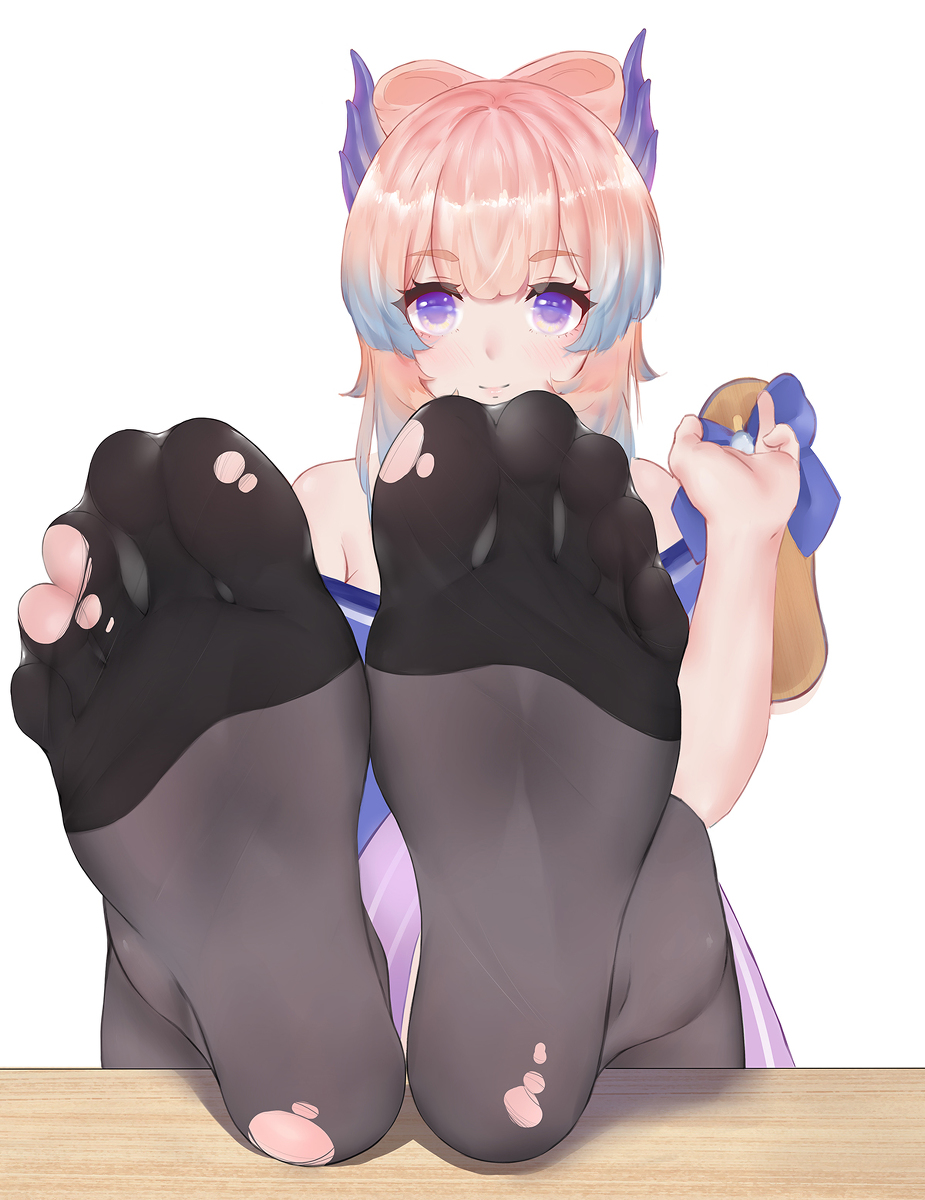 This is a pixiv picture whose title is 珊瑚宮心海.