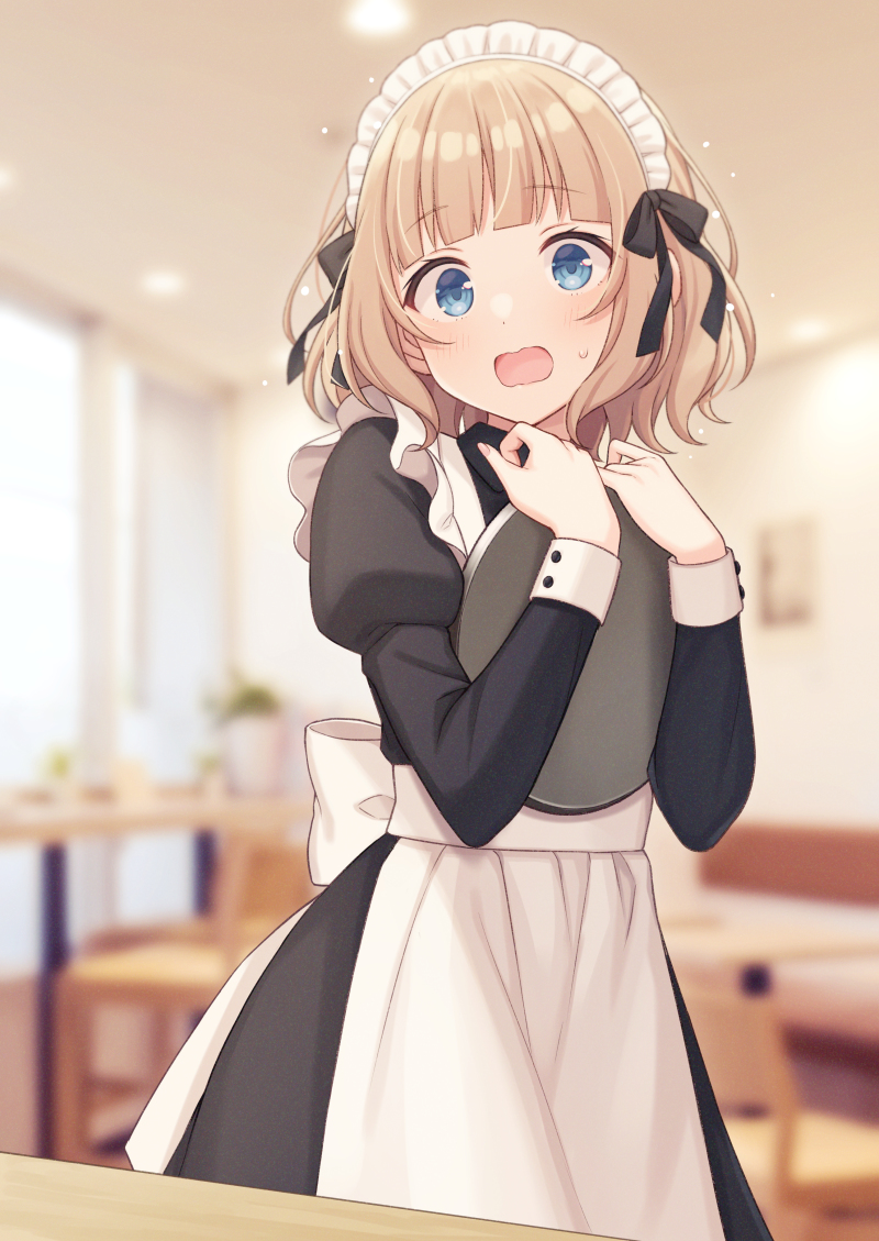 This is a pixiv picture whose title is メイド喫茶に行ったらクラスメイトがバイトしていた.