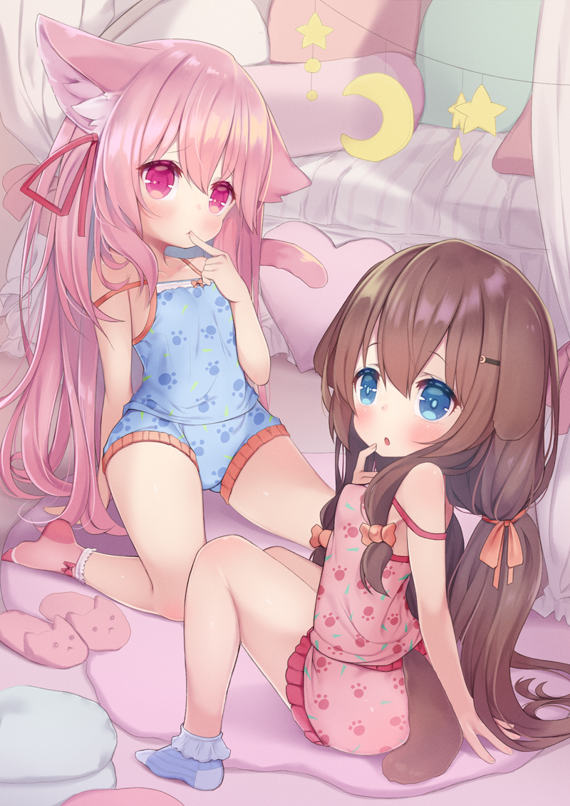 This is a pixiv picture whose title is 【リクエスト】文月ちゃんと如月ちゃん.