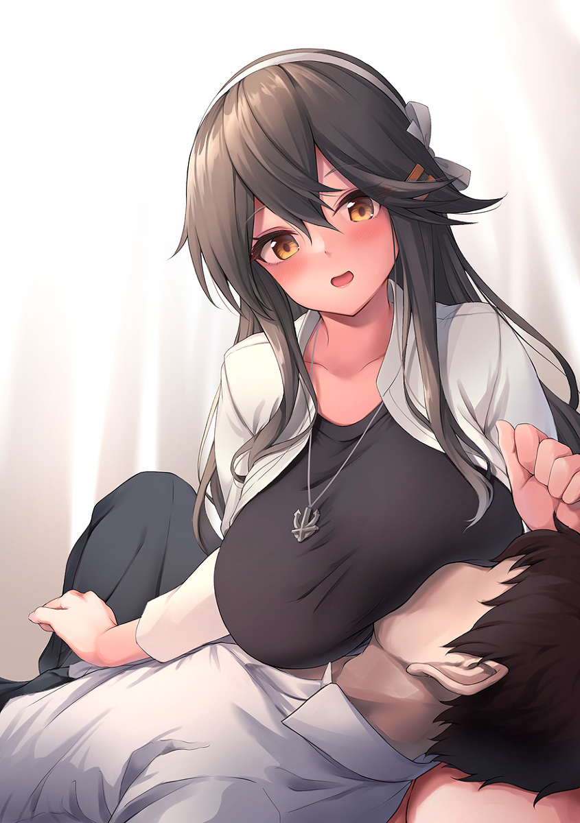 This is a pixiv picture whose title is 榛名の膝枕.