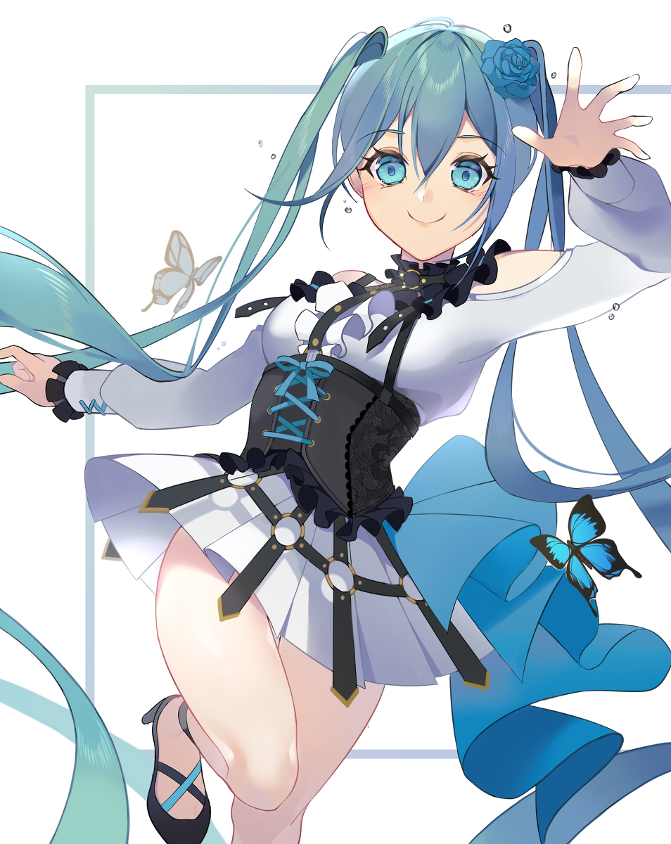 This is a pixiv picture whose title is 🦋ミク🦋.