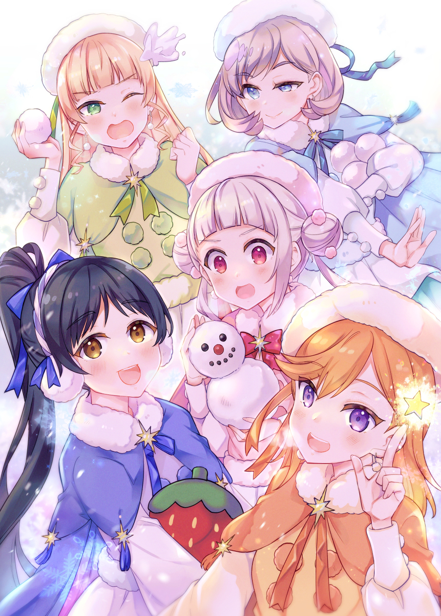 This is a pixiv picture whose title is 雪とLiella！.