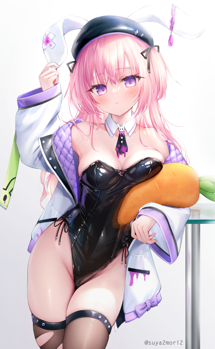 This is a pixiv picture whose title is 🐰.