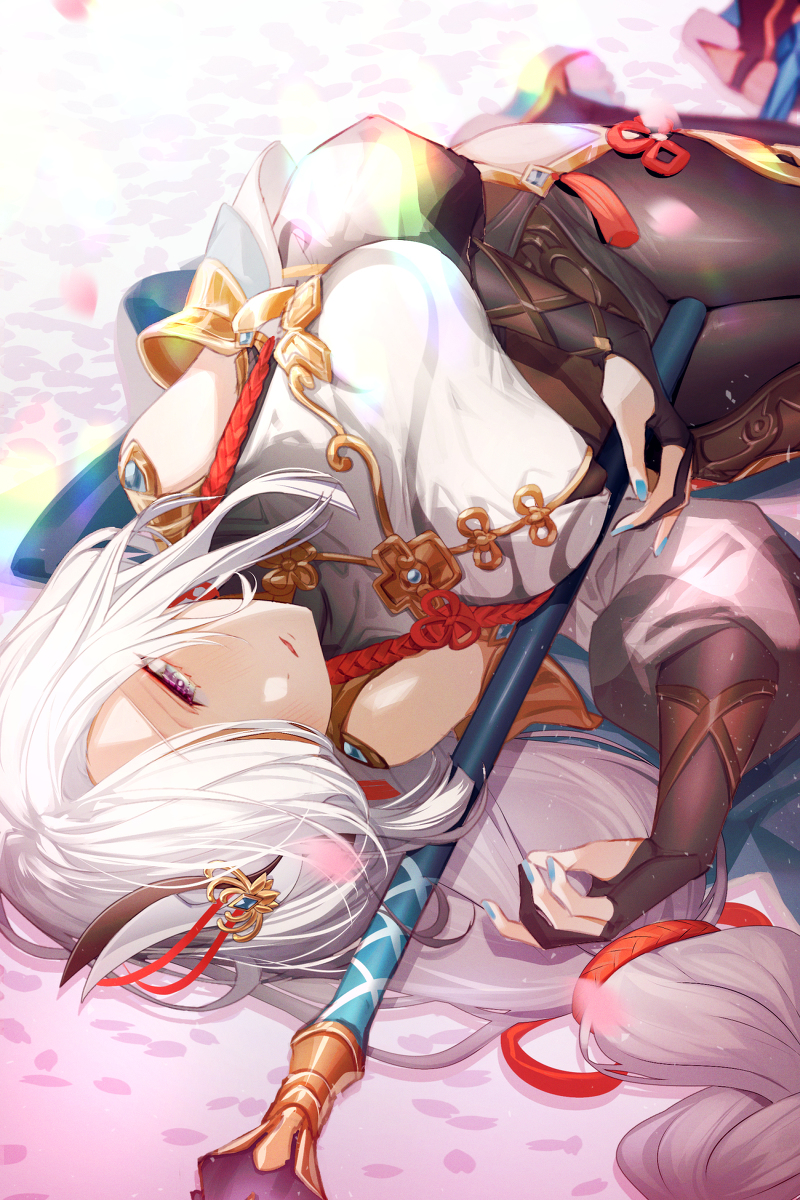 This is a pixiv picture whose title is 槍を股ではさんでいる申鶴ちゃん.