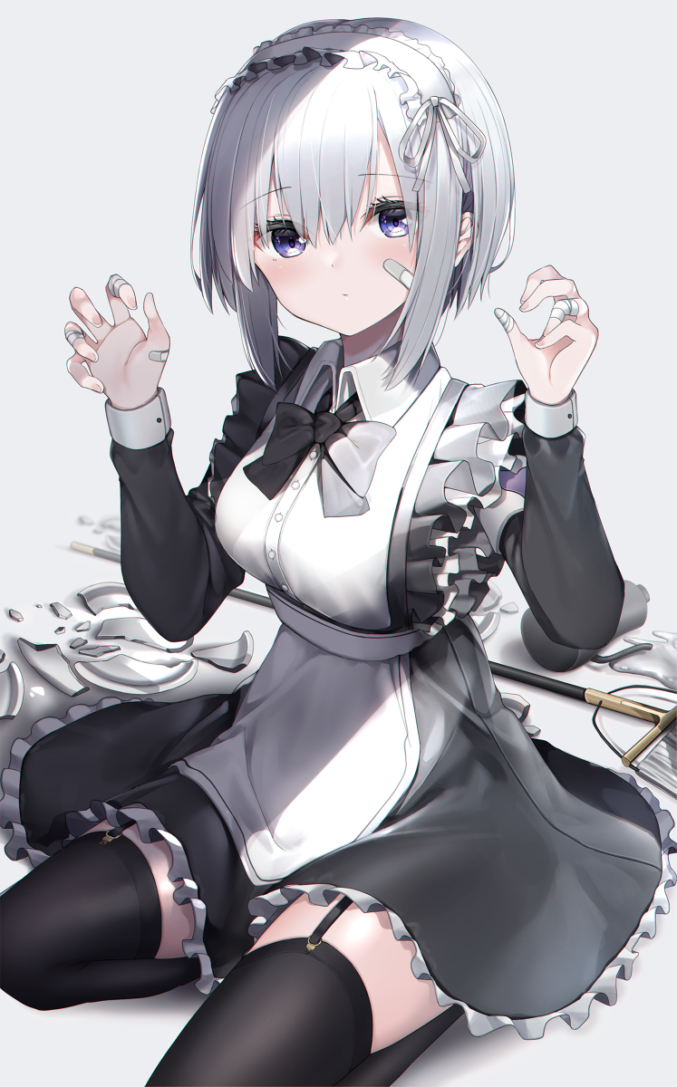 This is a pixiv picture whose title is 𝗠𝗔𝗜𝗗.