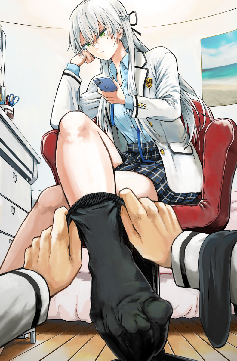 This is a pixiv picture whose title is 幼馴染にコキ使われてツライ….