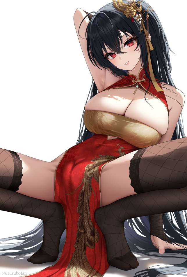 This is a pixiv picture whose title is 春節大鳳.