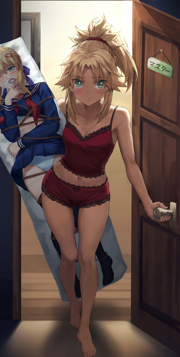 This is a pixiv picture whose title is モードレッドのナイトルーティン.