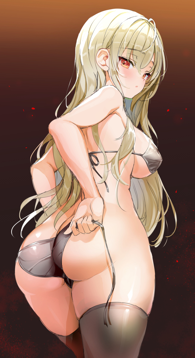 This is a pixiv picture whose title is 金髪.