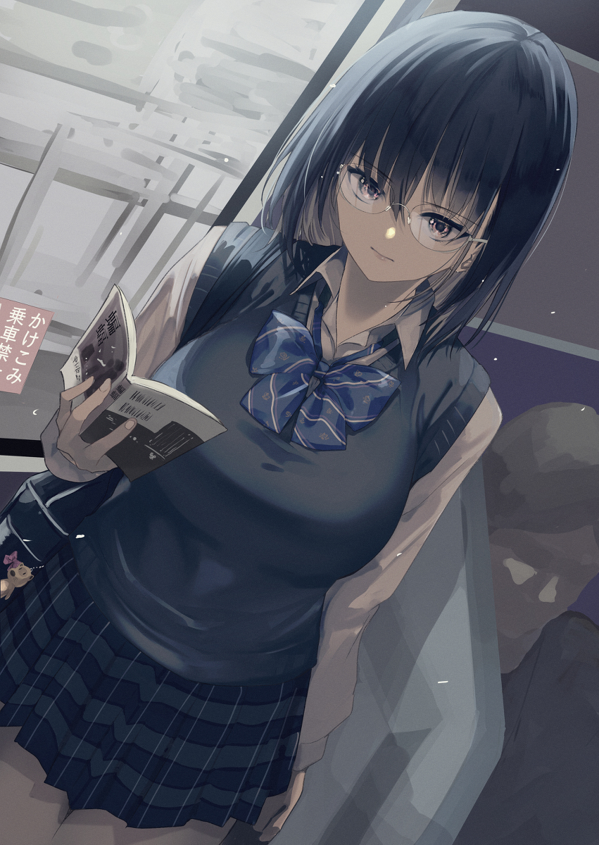 This is a pixiv picture whose title is いつも同じ車両に乗ってますね先輩、ストーカーですか？.