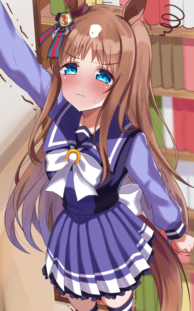 This is a pixiv picture whose title is 高いところに全く手が届かないグラスワンダー.