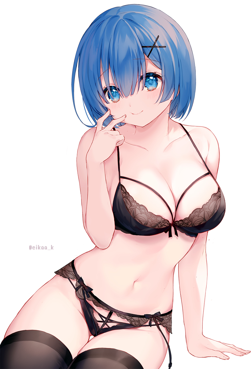 This is a pixiv picture whose title is パーカーの下（差分あり.