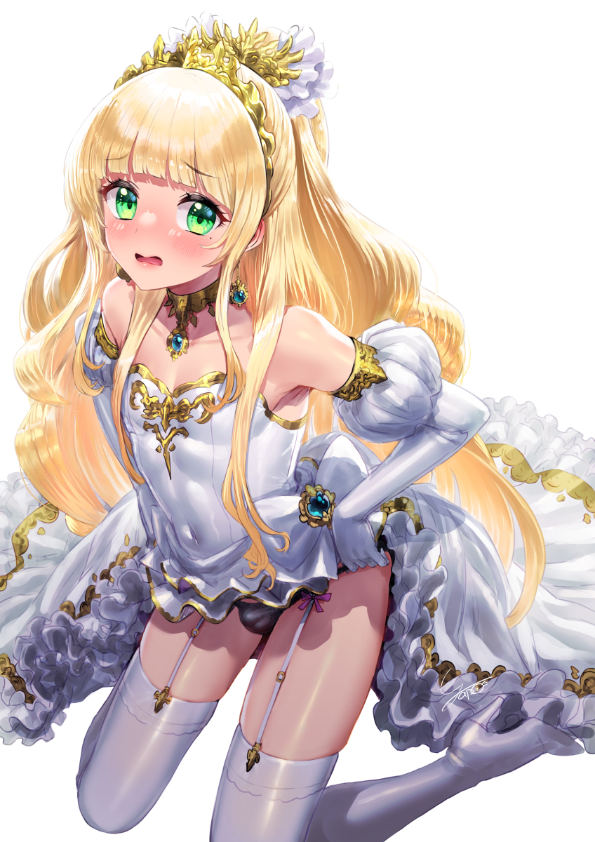 This is a pixiv picture whose title is 王女様の秘密.