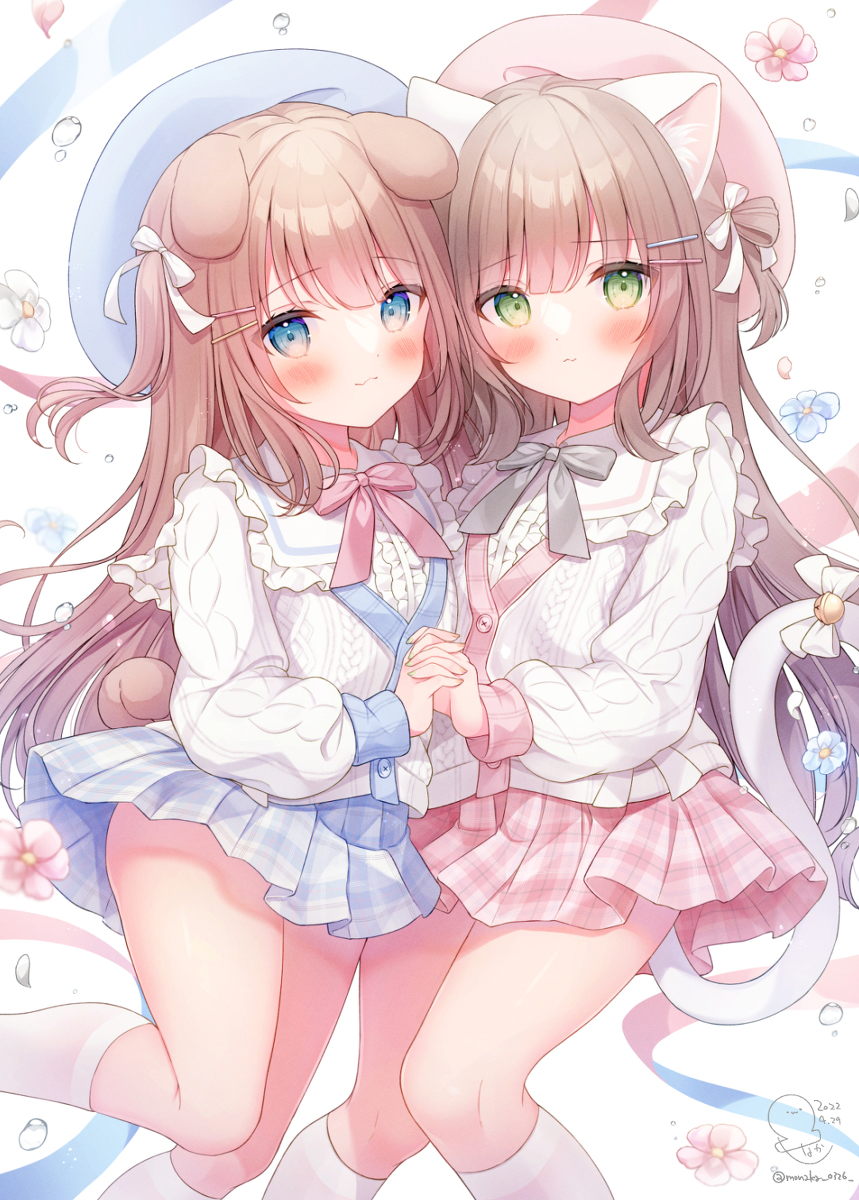This is a pixiv picture whose title is 🐶🌸🐱.