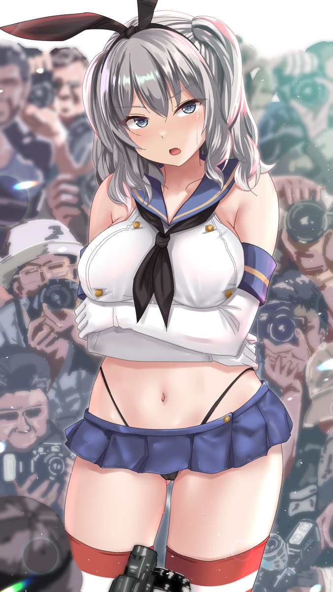 This is a pixiv picture whose title is 島風コスさせられる鹿島.