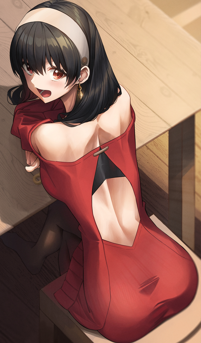 This is a pixiv picture whose title is ヨル・フォージャー.