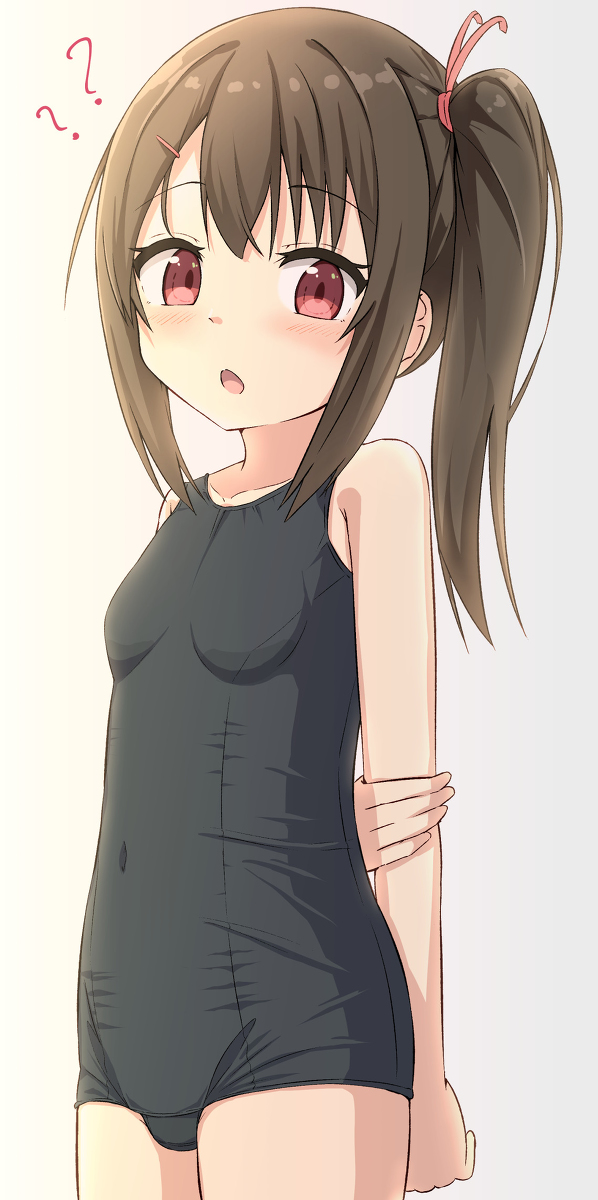 This is a pixiv picture whose title is 熱い視線に気づいた娘.
