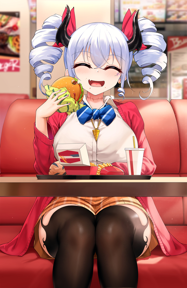 This is a pixiv picture whose title is ハンバーがー好き汐音ちゃん.