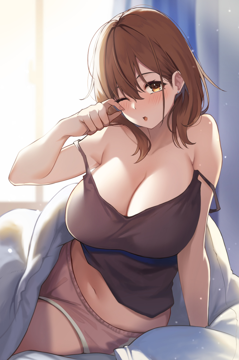 This is a pixiv picture whose title is 眠い….