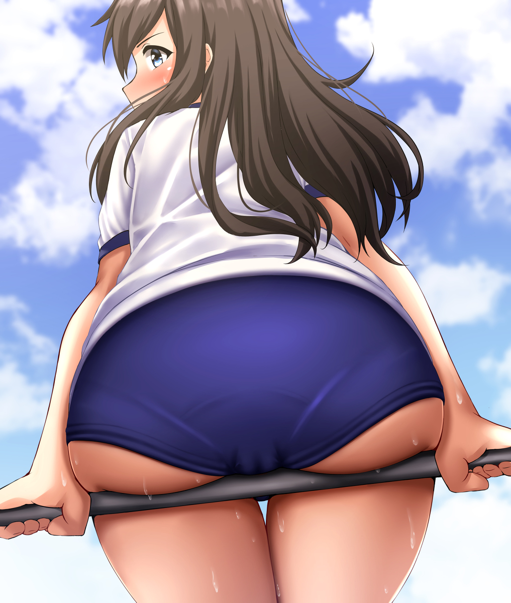 This is a pixiv picture whose title is 成長期な朝潮ちゃんの尻.