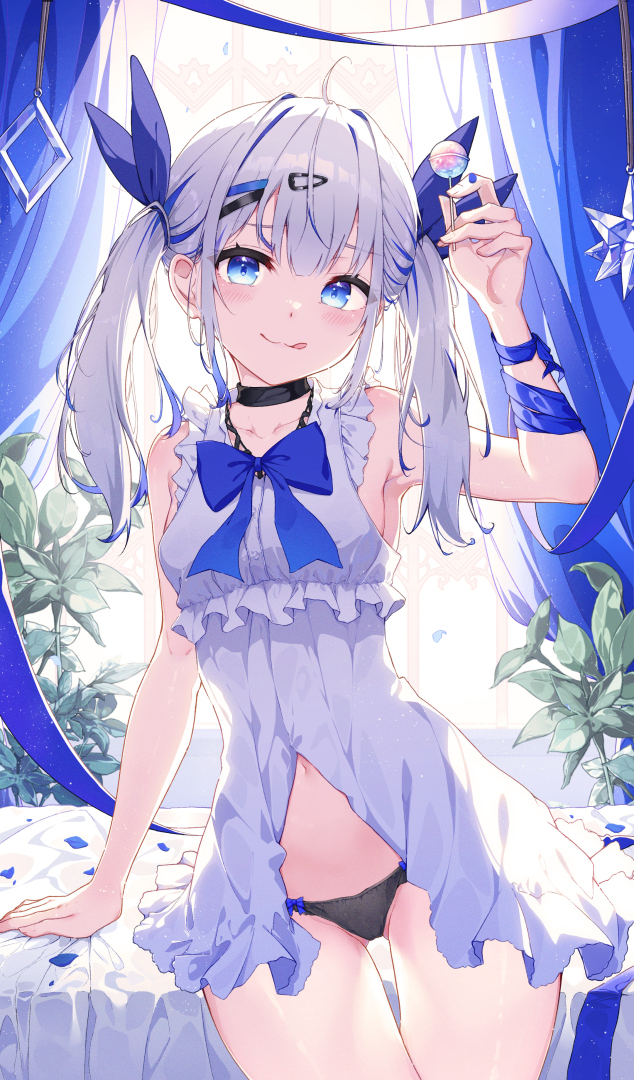 This is a pixiv picture whose title is 銀髪女の子.