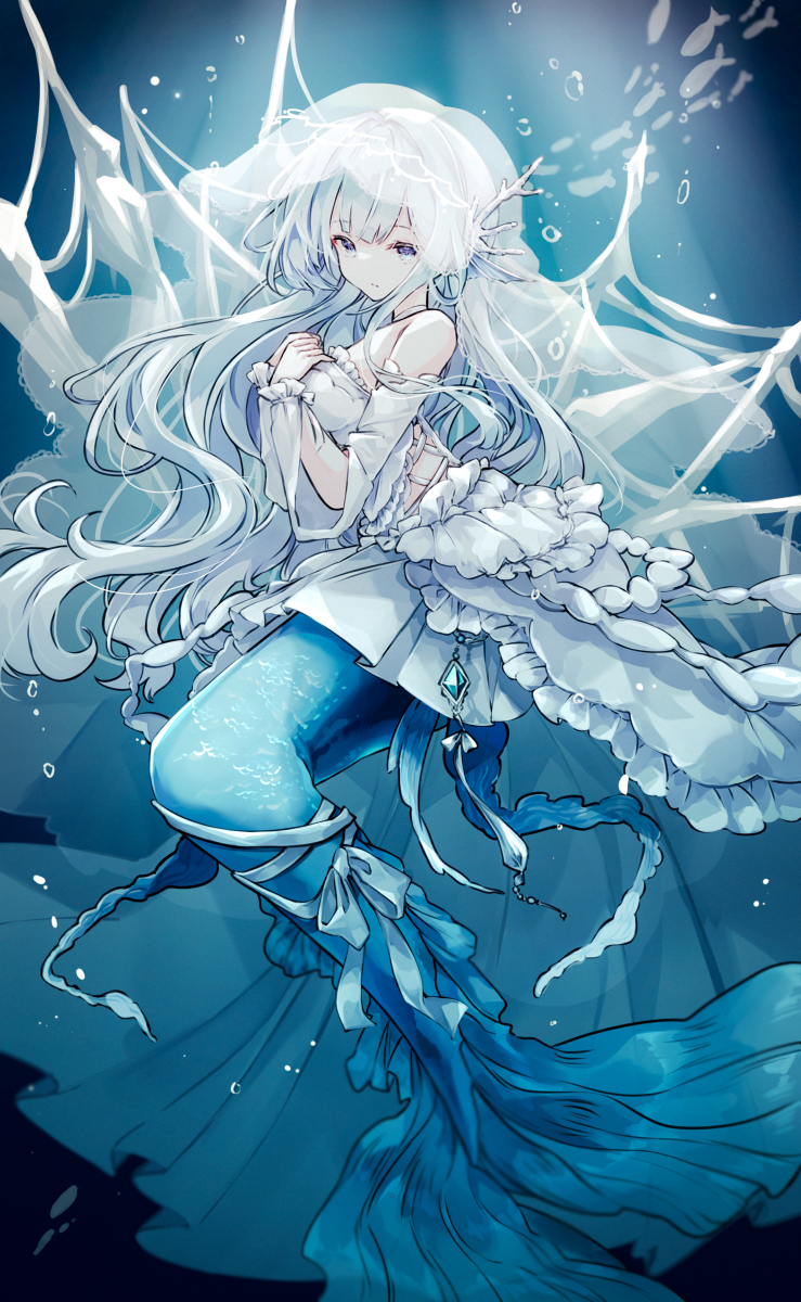 This is a pixiv picture whose title is 人魚.