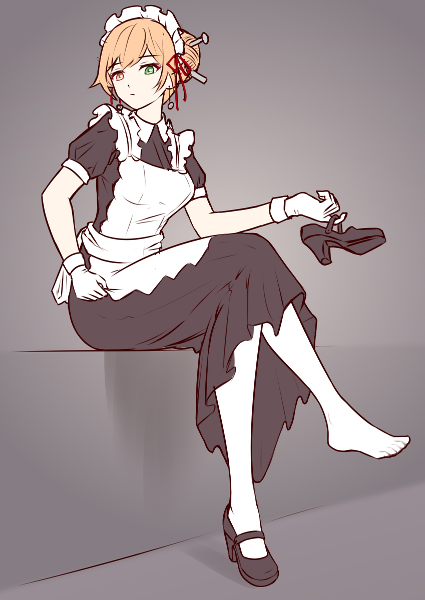 This is a pixiv picture whose title is 节制限定款女仆装.
