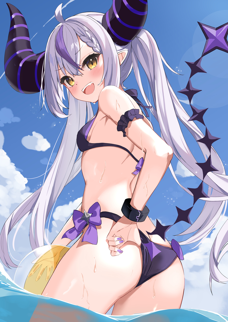 This is a pixiv picture whose title is 水着ラプ様.