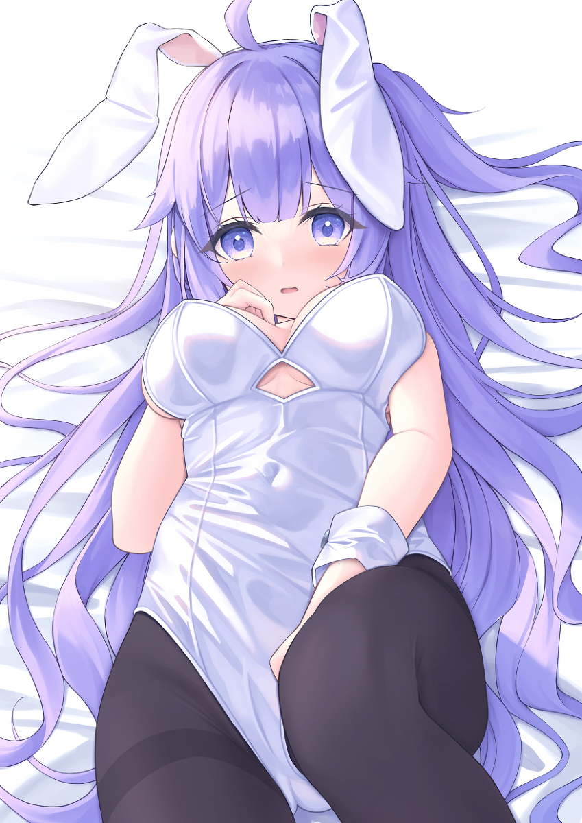 This is a pixiv picture whose title is バニーさんなユニコーンちゃん.