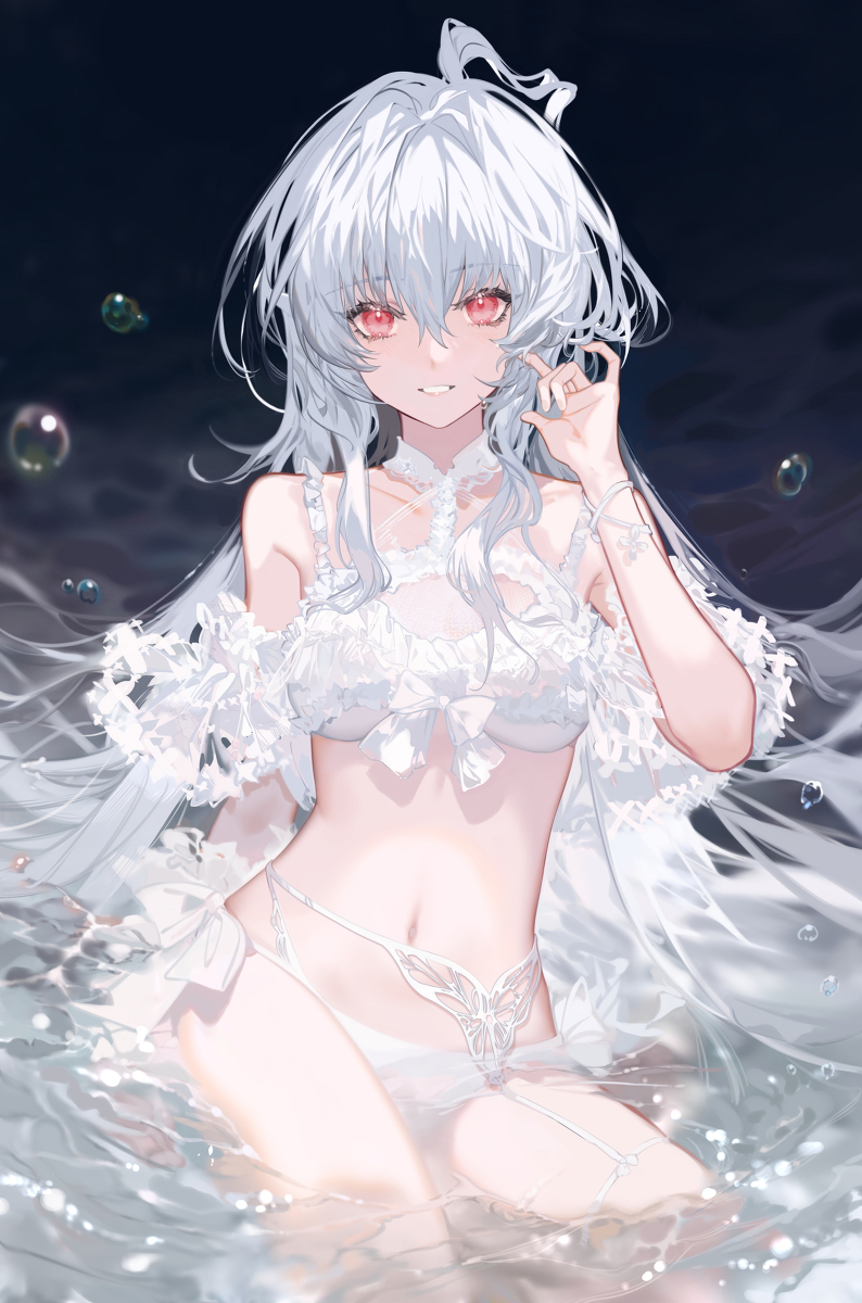 This is a pixiv picture whose title is White.