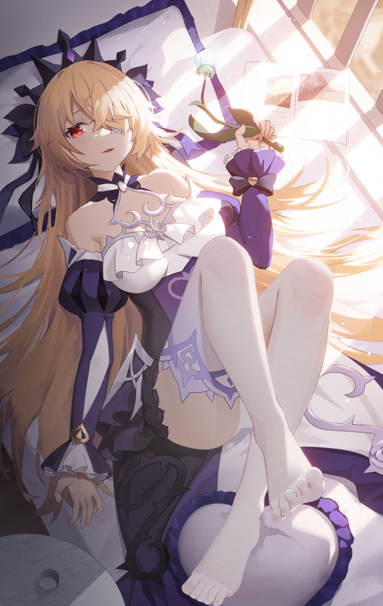 This is a pixiv picture whose title is 赞颂白丝皇女的降临吧.